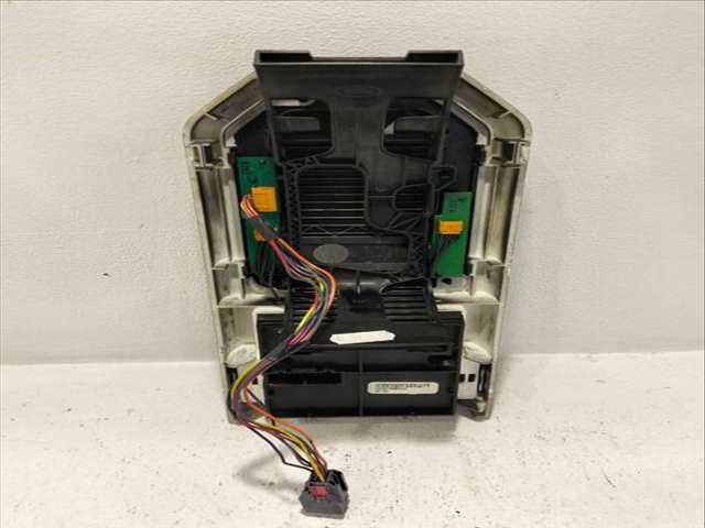 Foto 2ª: Mando Multifuncion Land Rover Discovery 2.7 TD V6 CAT 190CV (2004)