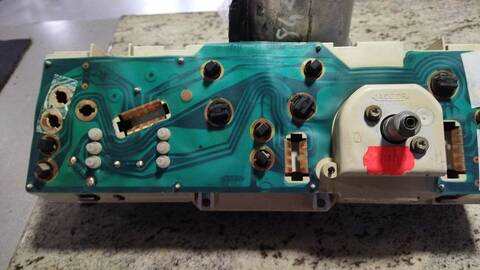 Foto 3ª: Cuadro de Instrumentos Nissan Vanette VERSION INDEFINIDA