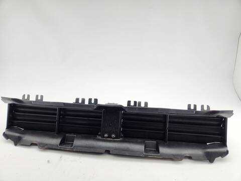 Rejilla Delantera Bmw Serie 3 315 330D XDRIVE SPORT LINE 4P) BERLINA 265CV