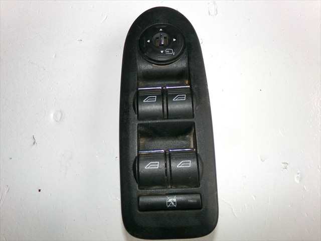 Botonera Elevalunas Ford Kuga 2.0 TDCI 2008-2013