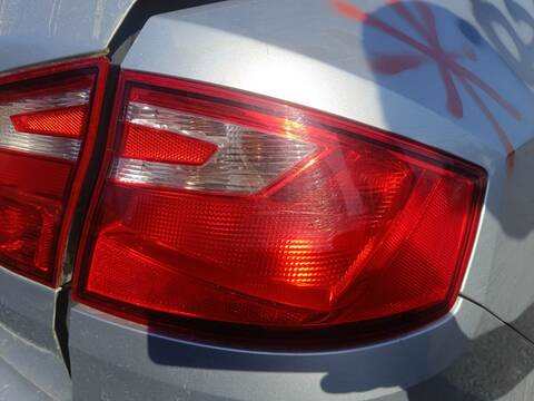 Piloto Trasero Derecho Seat Toledo ERENCE 105CV 77KW