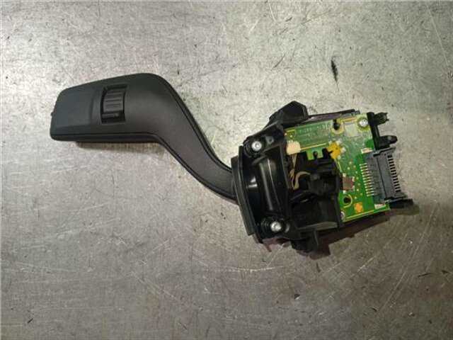 Foto 3ª: Mando Multifuncion Ford Focus 1.0 ACTIVE [1.0 LTR. - 92 KW ECOBOOST CAT]