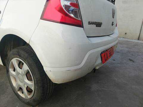 Foto 3ª: Paragolpes Trasero Dacia Sandero K9K796 (2010)