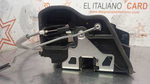 Foto 3ª: Cerradura Puerta Delantera Derecha Bmw Serie 1 114 118D 143CV 105KW [N47D20C] (2012)