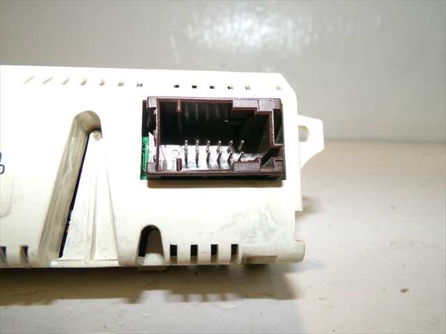 Foto 4ª: Pantalla Multifuncion Citroen C4 1.6 HDI 2004-2010 [9HX] (2007)