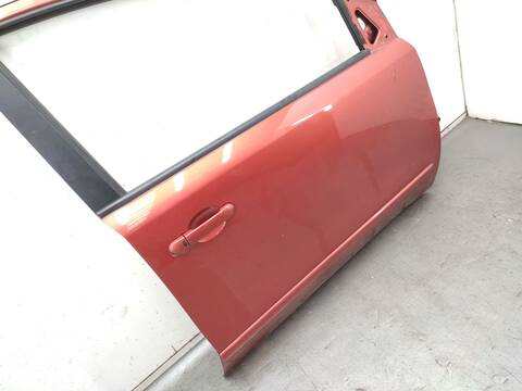 Foto 3ª: Puerta Delantera Derecha Nissan Note 1.5 DCI 86CV 63KW [K9K] (2006)