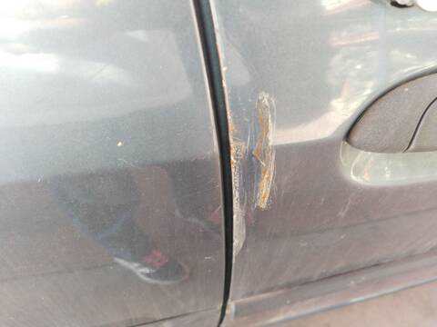 Foto 3ª: Puerta Delantera Derecha Dacia Logan K7JA7 (2007)