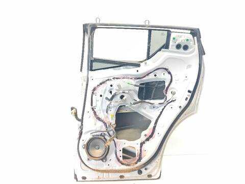 Foto 3ª: Puerta Trasera Derecha Toyota CHR 1.8 HYBRID ZYX10_ ZYX11_) 122CV (2016)