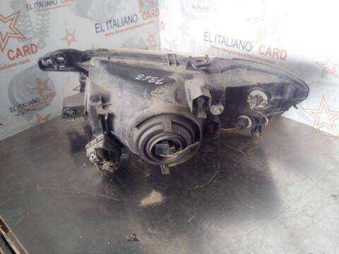 Foto 3ª: Faro Derecho Mitsubishi Montero 3.2 DI-D GLX 3-PTAS.) 160CV 118KW [4M41] (2001)