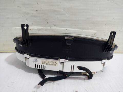 Foto 3ª: Cuadro de Instrumentos Kia Carnival 2.9 CRDI LX 144CV 106KW [J3] (2004)