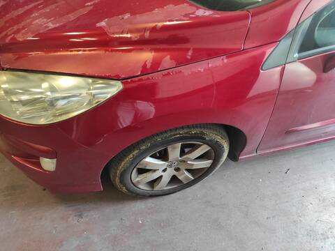 Aleta Delantera Izquierda Peugeot 308 9HX