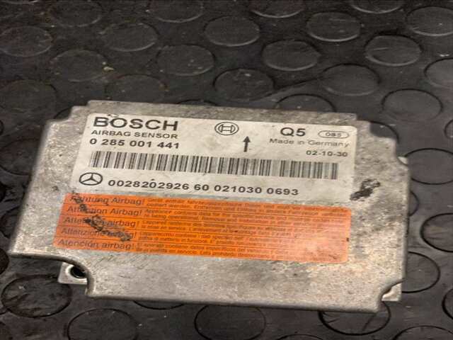 Foto 2ª: Centralita Airbag Mercedes Clase E 180 2.700 CDI 177CV132KW 0CV [647 961] (2003)