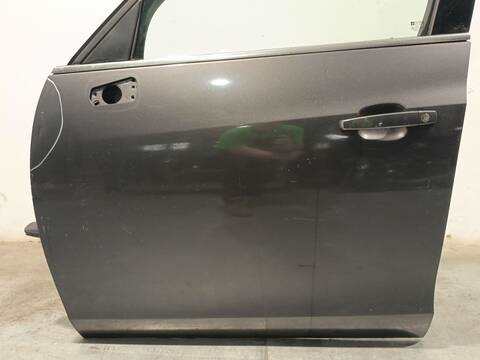 Foto 2ª: Puerta Delantera Izquierda Opel Zafira 2.0 CDTI 75) 130CV 96KW [A20DT] (2012)