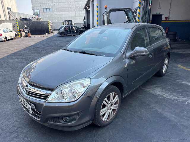 Foto 1ª: Motor Limpia Delantero Opel Astra 1.7 CDTI 0CV [Z17DTR] (2009)