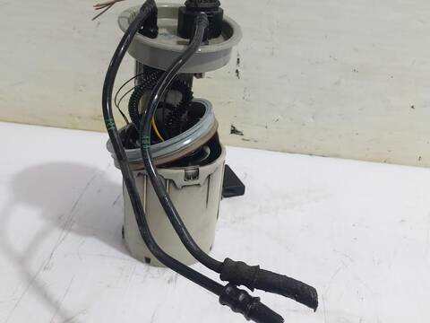 Foto 2ª: Aforador Volkswagen Passat ADVANCE 131CV [AVF] (2000)