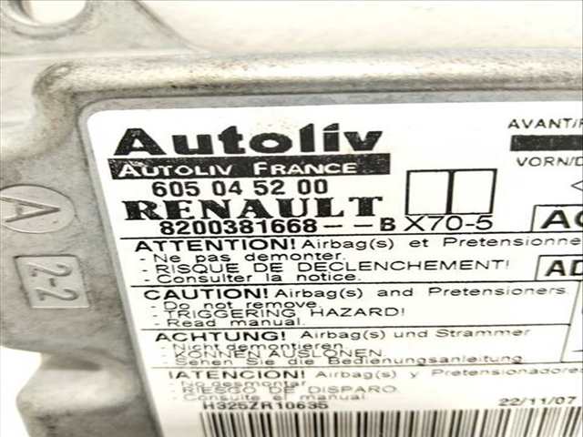 Foto 2ª: Centralita Airbag Renault Master MINI - BUS 9 - PLAZAS L1H1 90CV (2003)