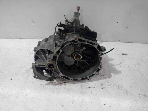 Caja Cambios Ford Mondeo GHIA 06.2003 ) D) 131CV