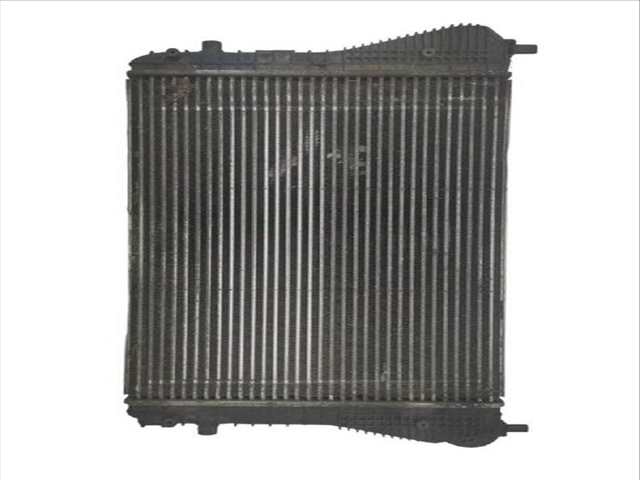 Foto 3ª: Intercooler Volkswagen Golf 1.6 TDI 105CV (2008)