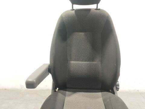 Foto 3ª: Asiento Delantero Izquierdo Fiat Ducato 150 MULTIJET 2 3 D 148CV 109KW FURGONETA [F1AE3481E] (2015)