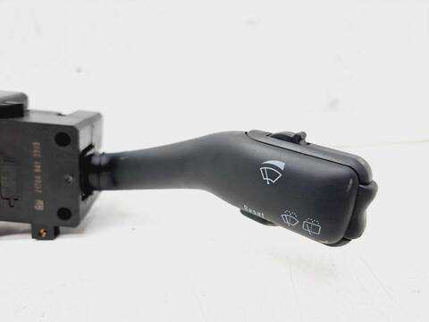 Foto 4ª: Mando Multifuncion Volkswagen Golf 25 ANIVERSARIO BERLINA 110CV 81KW [ASV] (2000)