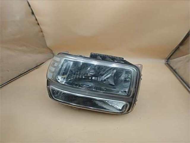 Faro Derecho Dodge Nitro 2.8 R/T [2.8 LTR. - 130 KW CRD]