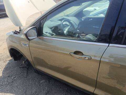 Puerta Delantera Izquierda Ford Kuga TITANIUM 140CV 103KW