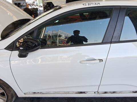 Puerta Delantera Izquierda Renault Clio 1.0 TCE 100 B7MT) 101CV 74KW