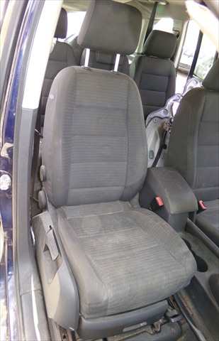 Asiento Delantero Derecho Volkswagen Touran 1.9 TDI 2003-2006