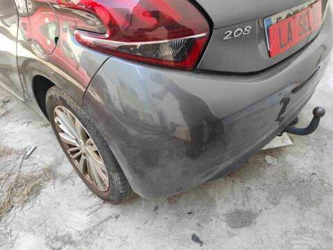 Foto 1ª: Paragolpes Trasero Peugeot 208 YH01 (2018)