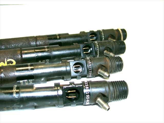 Foto 4ª: Inyectores Ford Focus 1.8 TDCI SEDAN, 1998-2004 [FFDA] (2003)