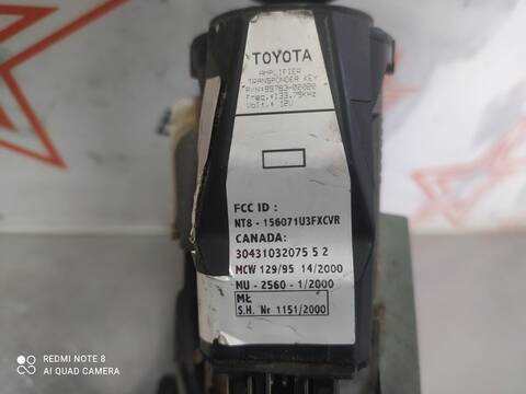 Foto 3ª: Motor de Arranque Toyota Yaris VERSION INDEFINIDA (1999)