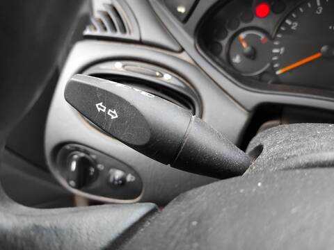 Foto 2ª: Mando Multifuncion Ford Focus BHDA BERLINA (2001)