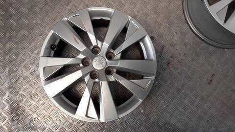 Foto 3ª: Juego LLantas Peugeot 5008 1.2 MRHNYH MRHNYW MRHNSJ MRHNSU MRHNSM) 131CV 96KW [HN05] (2022)