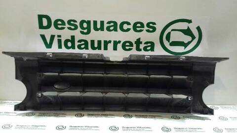 Foto 3ª: Rejilla Delantera Land Rover Discovery 2.7 TD V6 CAT 190CV 140KW [276DT] (2008)