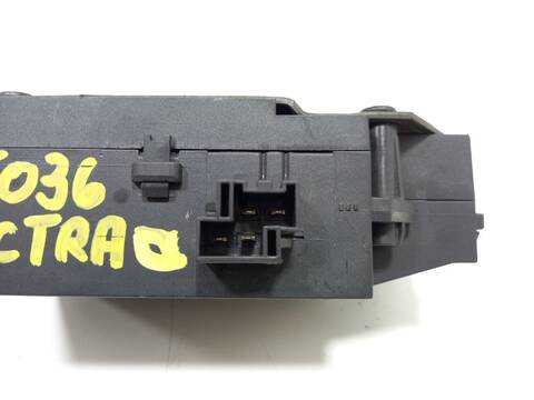 Foto 3ª: Cerradura Maletero Portón Opel Vectra Z19DT BERLINA (2004)