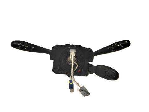 Mando Multifuncion Peugeot 307 XT 1 HDI CAT 9HZ - DV6TED4) 109CV