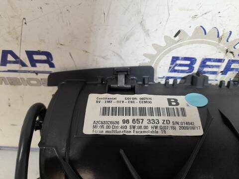 Foto 3ª: Pantalla Multifuncion Peugeot 5008 2.0 BLUE-HDI FAP 150CV 110KW [RHE (DW10CTED4)] (2010)