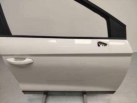 Foto 4ª: Puerta Delantera Derecha Seat Arona 1.0 TSI 95CV 70KW [DKLA] (2019)
