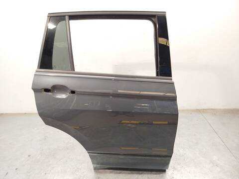 Foto 2ª: Puerta Trasera Derecha Volkswagen Tiguan 2.0 TDI 150CV 110KW [DTSB] (2023)