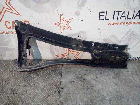 Foto 1ª: Rejilla Delantera Citroen C4 1.6 E-HDI FAP 92CV 68KW (2014)