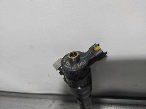 Foto 2ª: Inyectores Nissan NV300 1.6 DCI CAT 120CV 88KW [R9M452D] (2016)