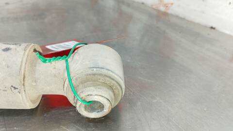 Foto 2ª: Amortiguador Trasero Izquierdo Mercedes Clase G 230 GLK 320 CDI 4-MATIC 204.983) 224CV 165KW [642961] (2010)