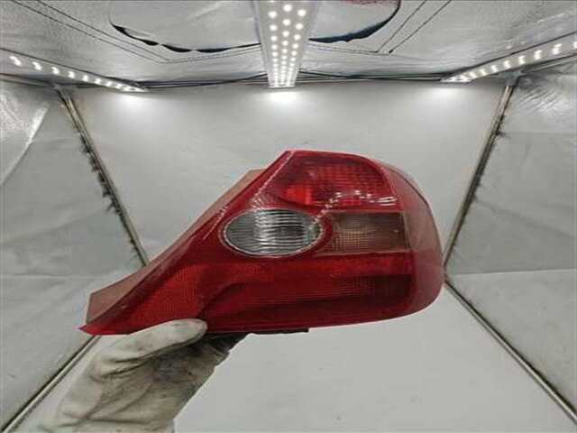 Piloto Trasero Derecho Honda Civic 1.6I ES [1.6 LTR. - 81 KW VTEC CAT (D 16 V 1)]