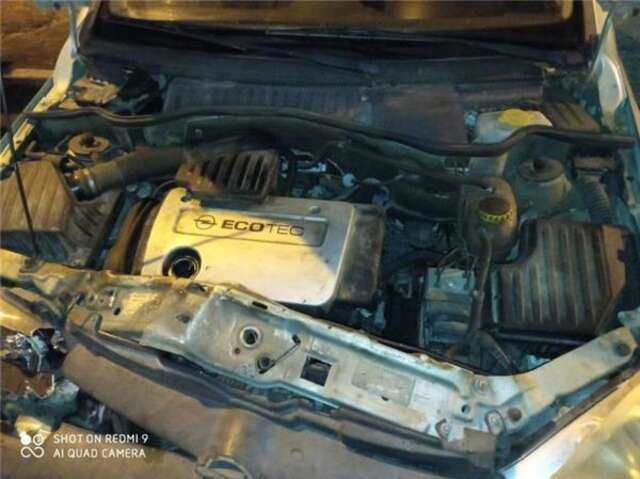 Foto 3ª: Piloto Trasero Derecho Opel Corsa 1.4 [Z 14 XE]