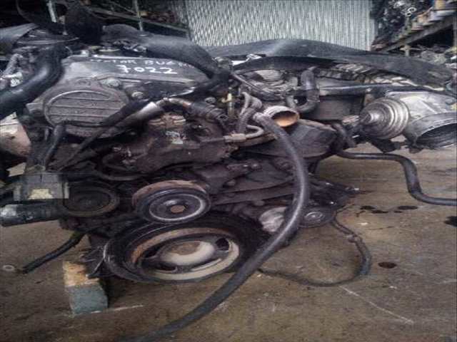 Foto 2ª: Motor Completo Mercedes Clase C 160 220 CDI 203.006) BERLINA 143CV 105KW [OM611962] (2000)