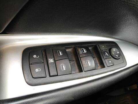 Botonera Elevalunas Fiat Freemont 939B5000