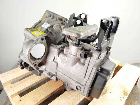 Foto 3ª: Caja Cambios Volkswagen Polo 1.6 TDI 75CV 55KW [CAYA] (2009)