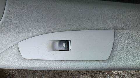 Botonera Elevalunas Bmw Serie 7 740 D 306CV 225KW