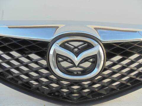 Foto 2ª: Rejilla Delantera Mazda 6 1.8 CAT BERLINA 120CV 88KW [L8] (2003)