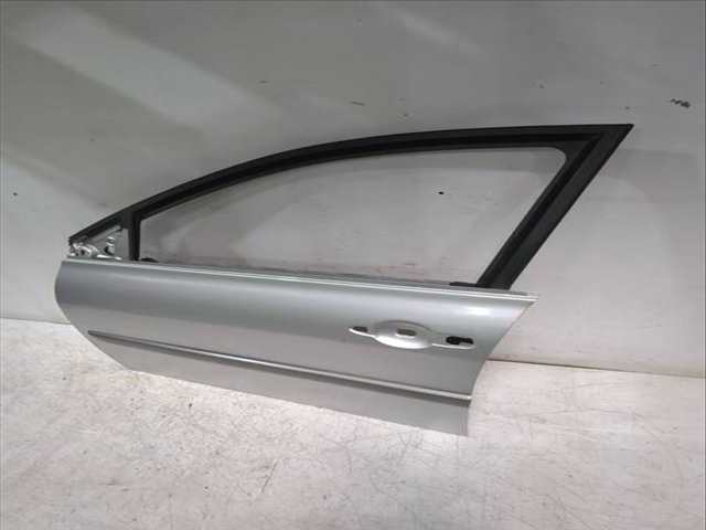 Foto 2ª: Puerta Delantera Izquierda Renault Megane 1.5 DCI LM1F) 86CV 63KW II SEDAN LM0/1_) [K9K 724] (2009)
